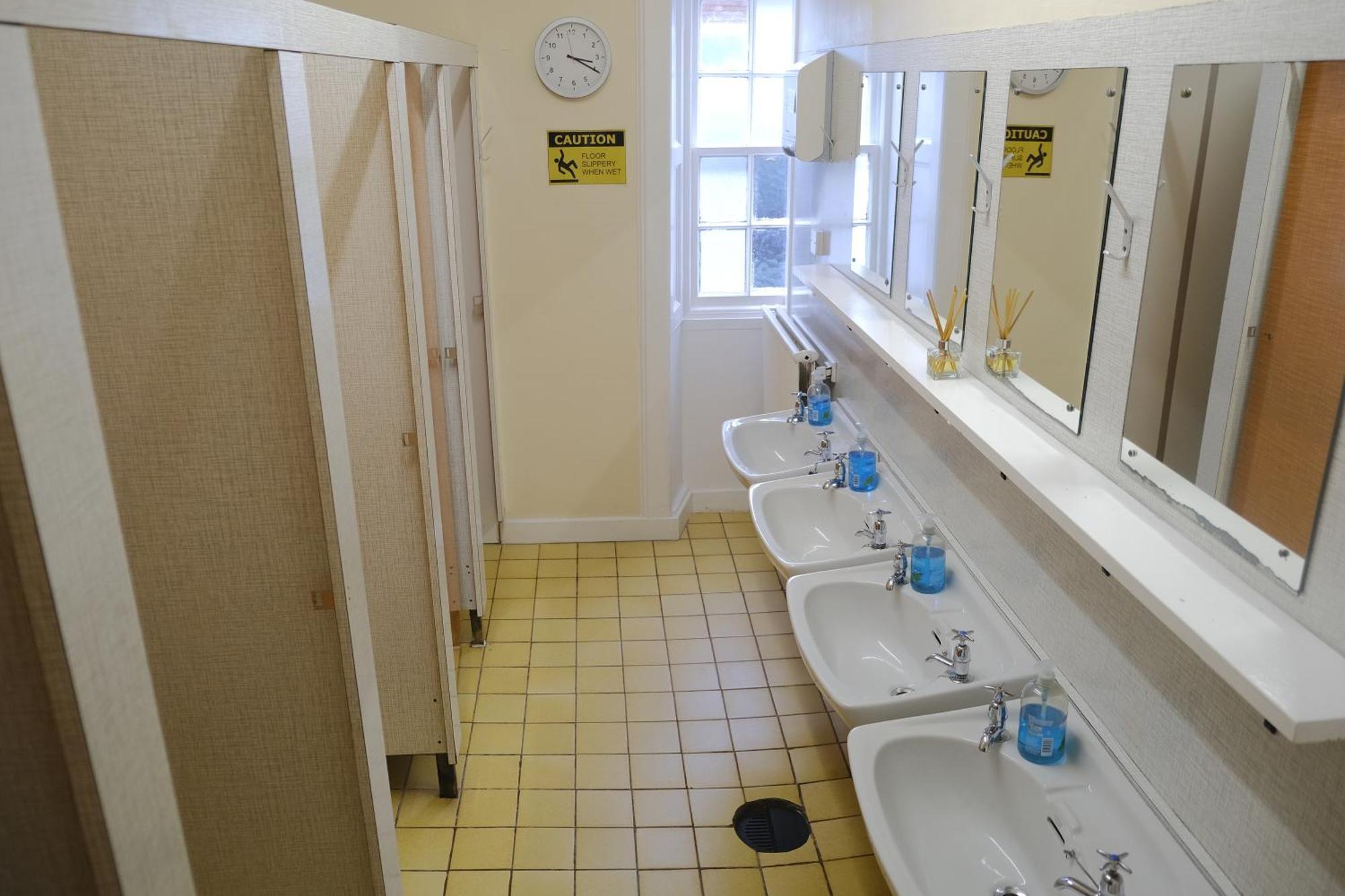 Glencoe Outdoor Centre Hostel Екстер'єр фото